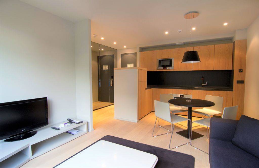 Suite Home – 2 Bedroom Apartment – BER-578692