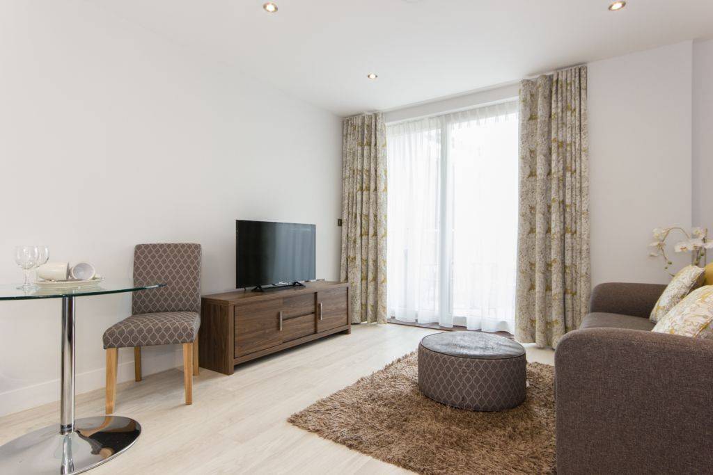 Roomy One-Bedroom flat in Cambridge – GBP-662869