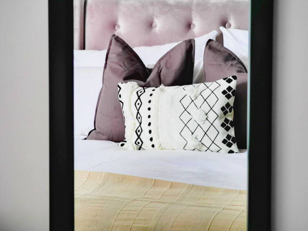 Bright studio in Newport! – UBK-188992