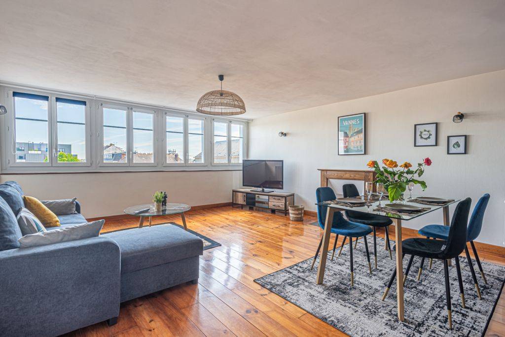 Apartment in the heart of Vannes – UBK-568335