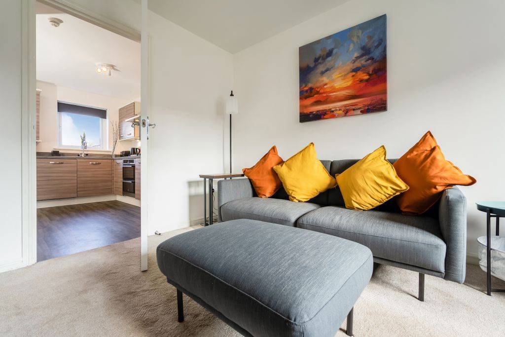 Comfortable 3 bedroom apartment Renfrewshire – UBK-833090