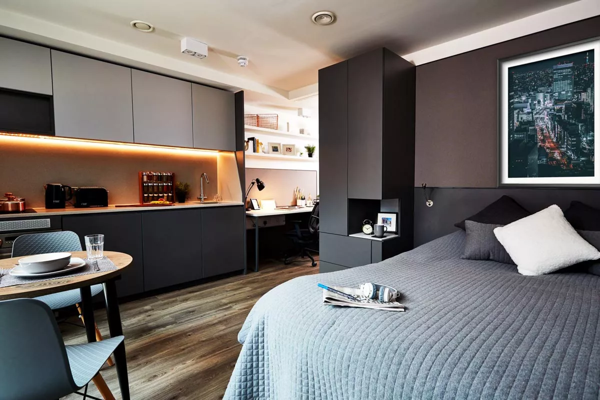 Vita Student Circle Square